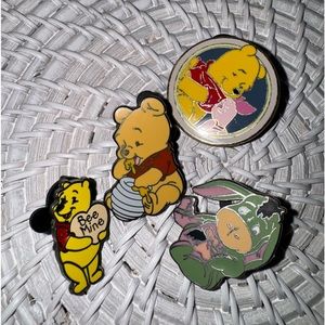Disney Trading Pins : Winnie the Pooh set